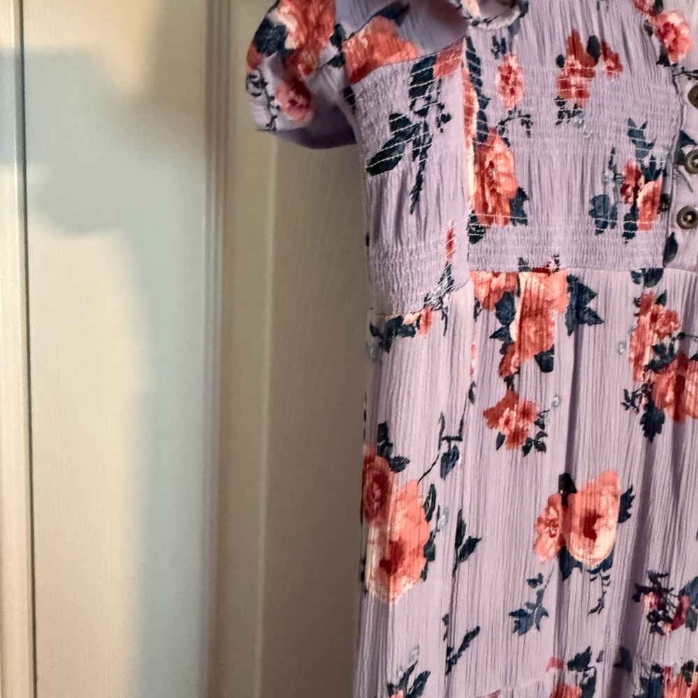 NWOT-Women’s Lavender Floral Boho Dress with V-Neck & Short Flowy Sleeves-Size M - Picture 5 of 13